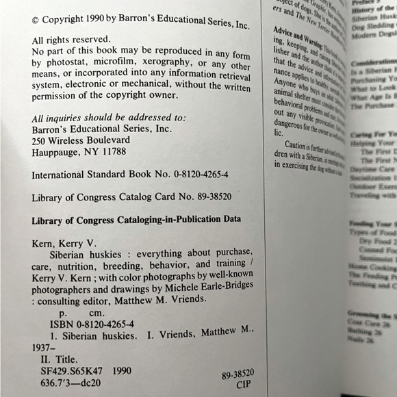 💖NEW 90s Siberian Huskies Dog Pet Owners Guidebook Hardback Color Photographs💖 - Picture 5 of 16